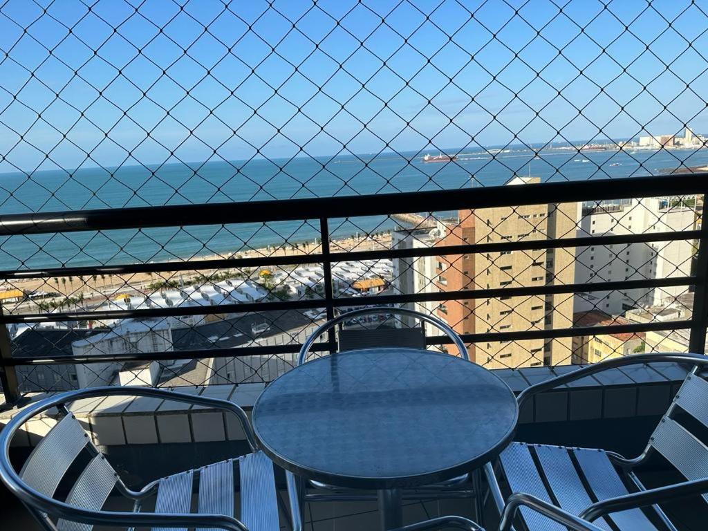 Em Andar Alto Com Vista Mar Meireles Fortaleza (Ceara)