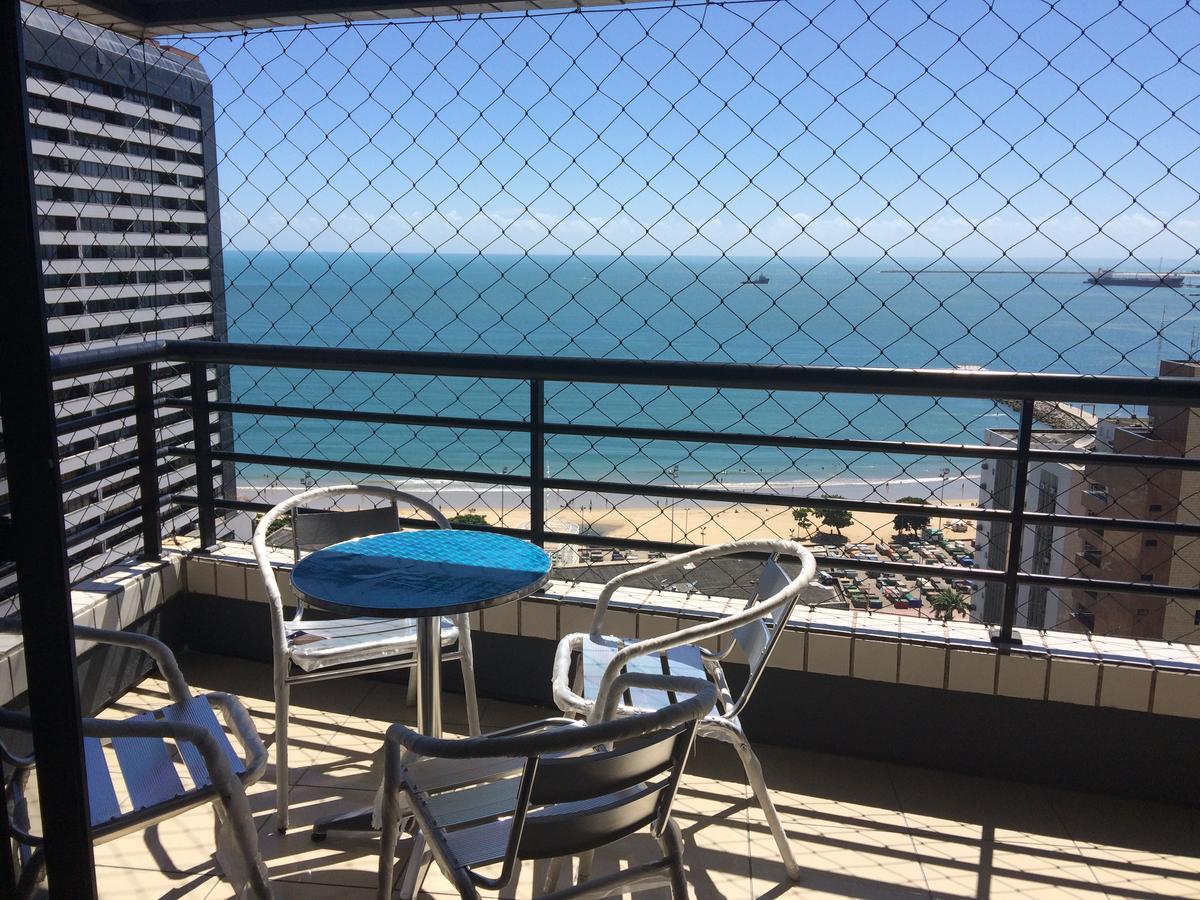 Em Andar Alto Com Vista Mar Meireles *